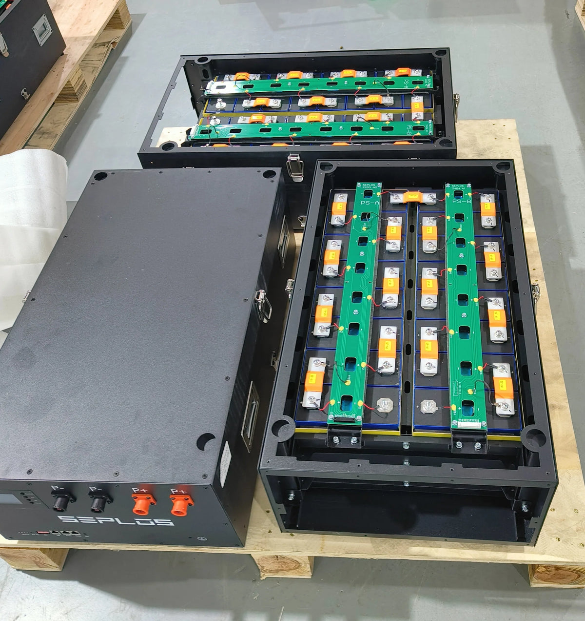 EU Warehouse-51.2V 280Ah/314Ah Lifepo4 battery packs with grade A HSEV cells